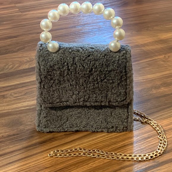 NWOT Pink Haley Jocelyn Teddy Cross Clutch Purse - Picture 3 of 8